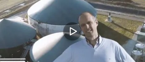 Vidéo : témoignage de Mauritz Quaak devant son unité de méthanisation